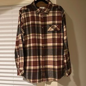 Legendary Whitetail Flannel. Size medium. Only worn a few times like new!